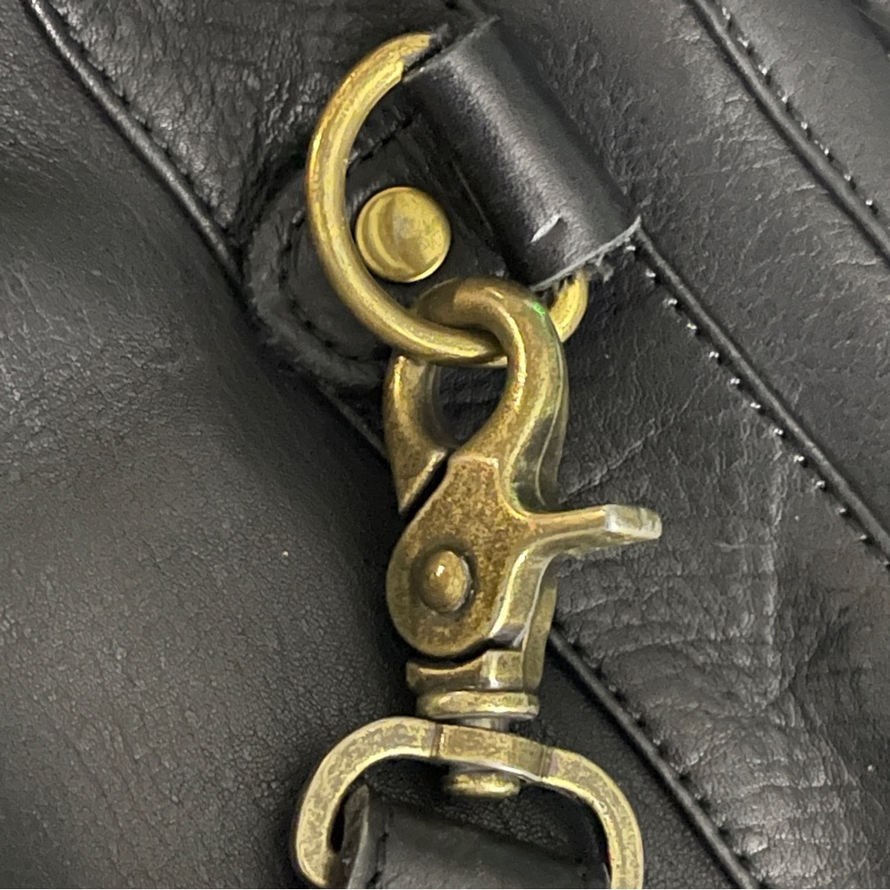 Vintage 90s Gap Black Leather Messenger Bag Brass Style Hardware Men’s Retro Y2K - Picture 15 of 16